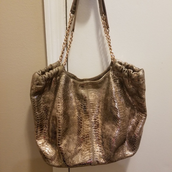 Victoria Secret Purse, Gold Leather.  Stunning! - Picture 2 of 5